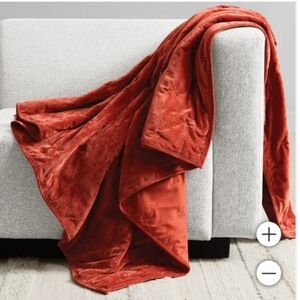 Boho Luxe Velvet Throw new, orange